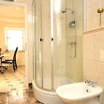 别墅 Luxury With A Swimming Pool Ripenda, - 7360